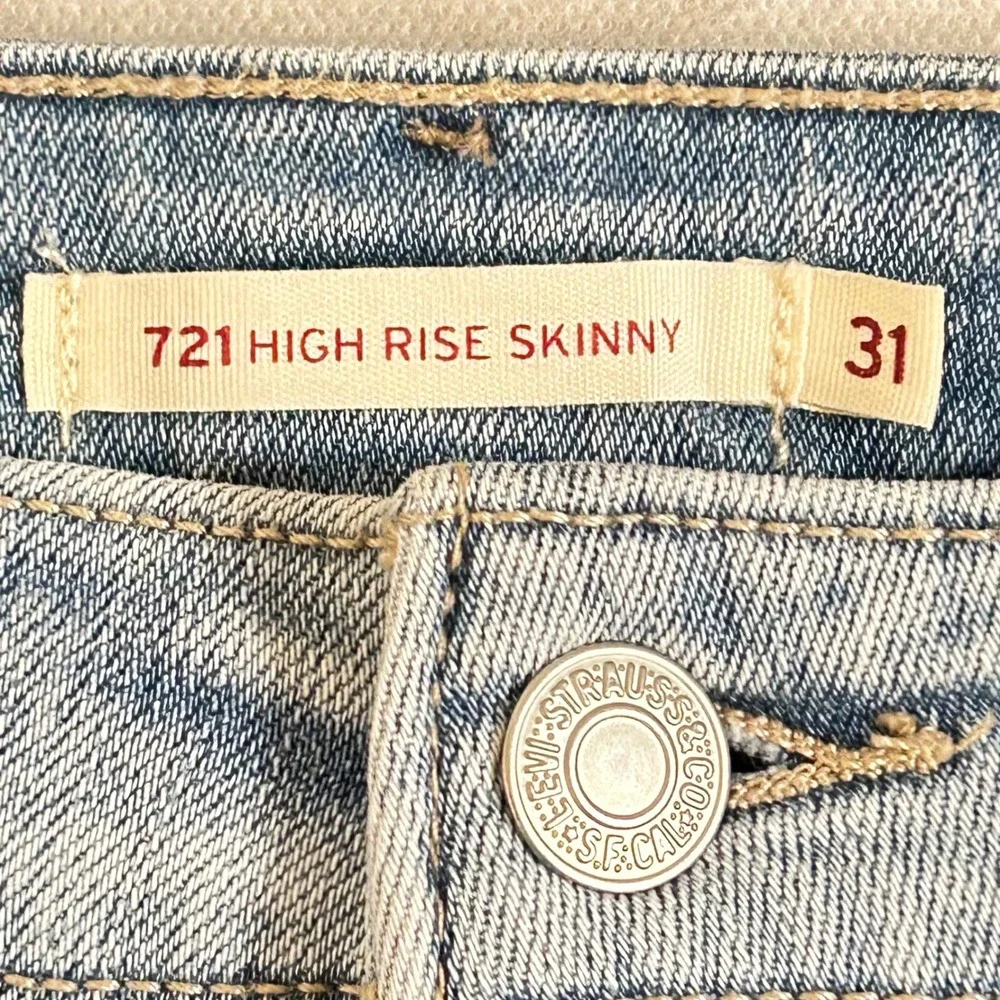 Levis 721 High Rise Skinny Jeans Light Wash Distressed Ripped Denim Womens‎ 31